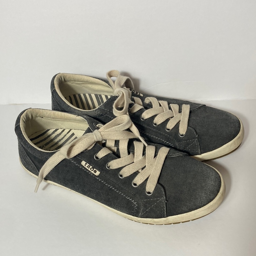 Taos gray tie string sneakers women’s size 9.5 EU 40